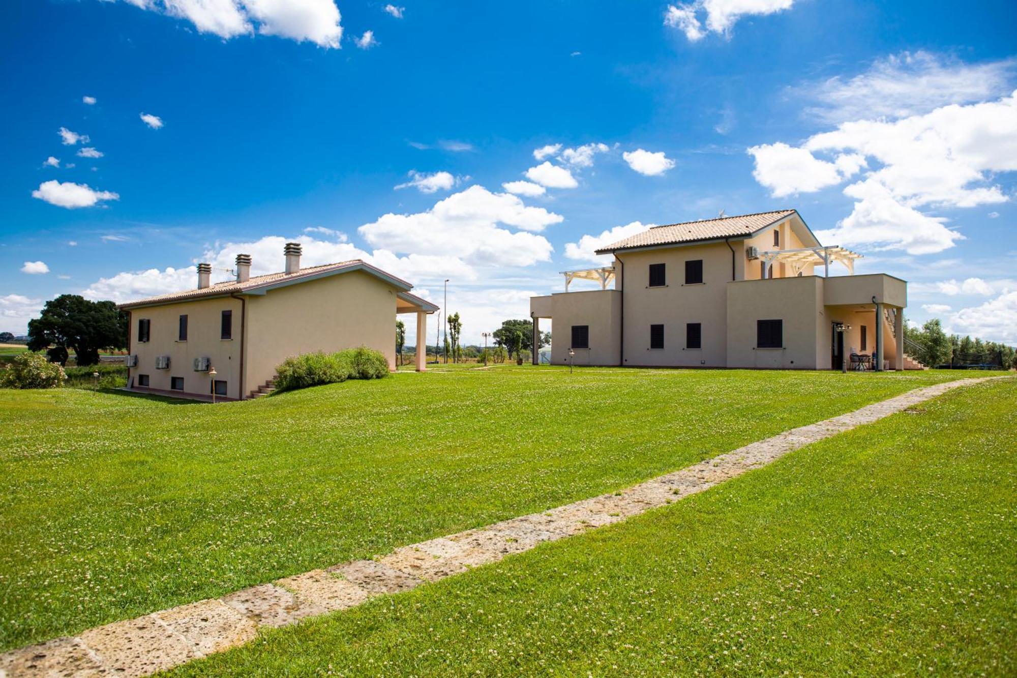 Podere Giovanni Olivo Таркуїнія Екстер'єр фото